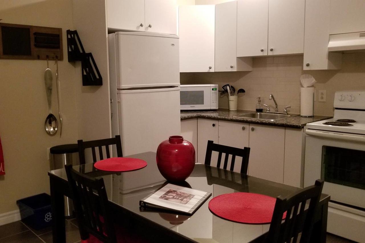 Sweet 2-Bedroom Penthouse Apartment By Amazing Property Rentals Gatineau Zewnętrze zdjęcie